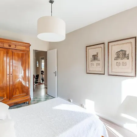 Апартаменты Chez Gabrielle Ментона