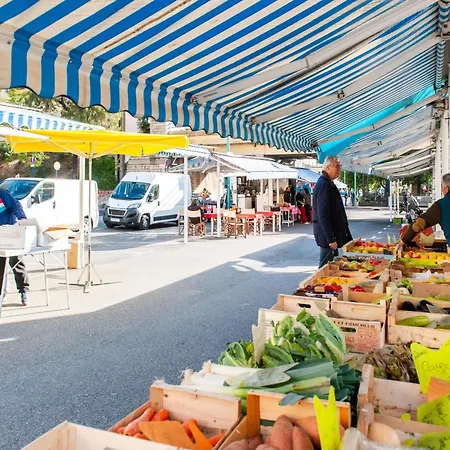 Chez Gabrielle Апартаменты *